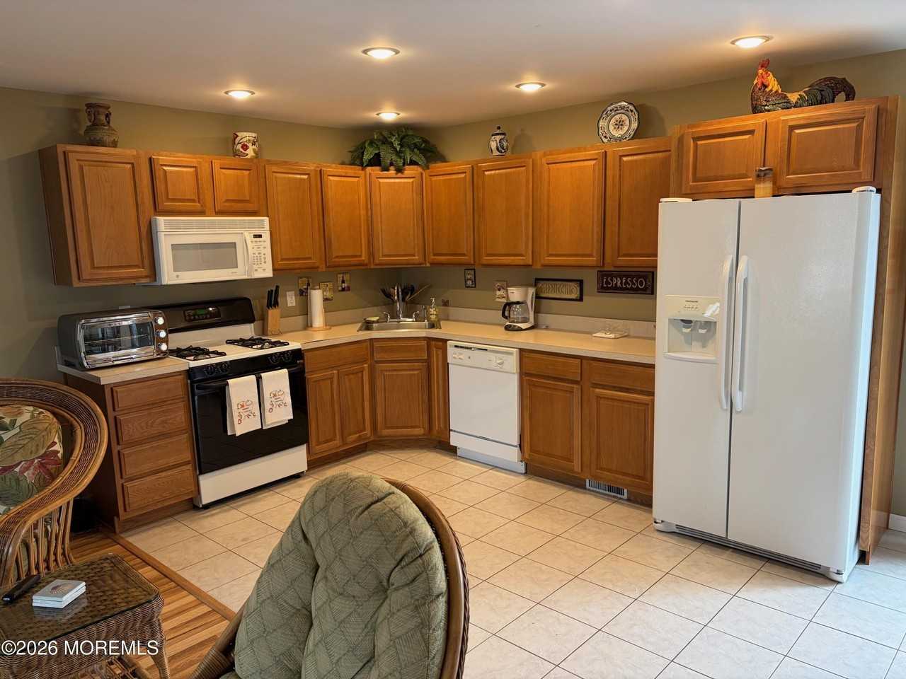 1615 Boulevard - Photo 4 of 8