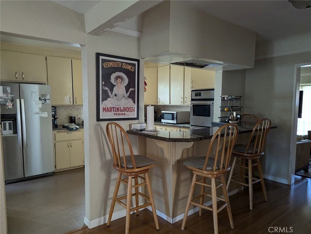 707 N California St - Photo 7 of 12