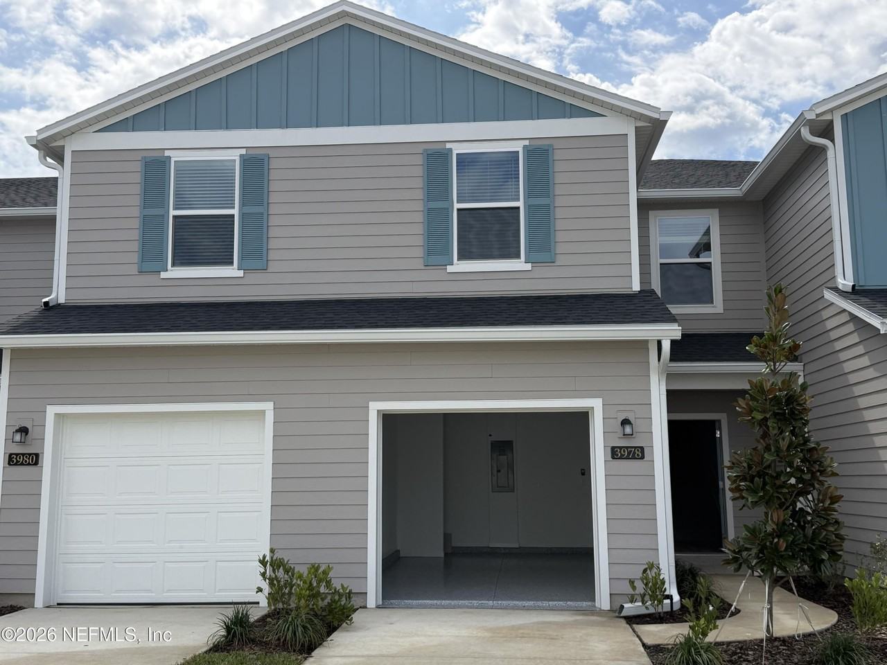 3978 Mid Century St - Photo 2 of 36