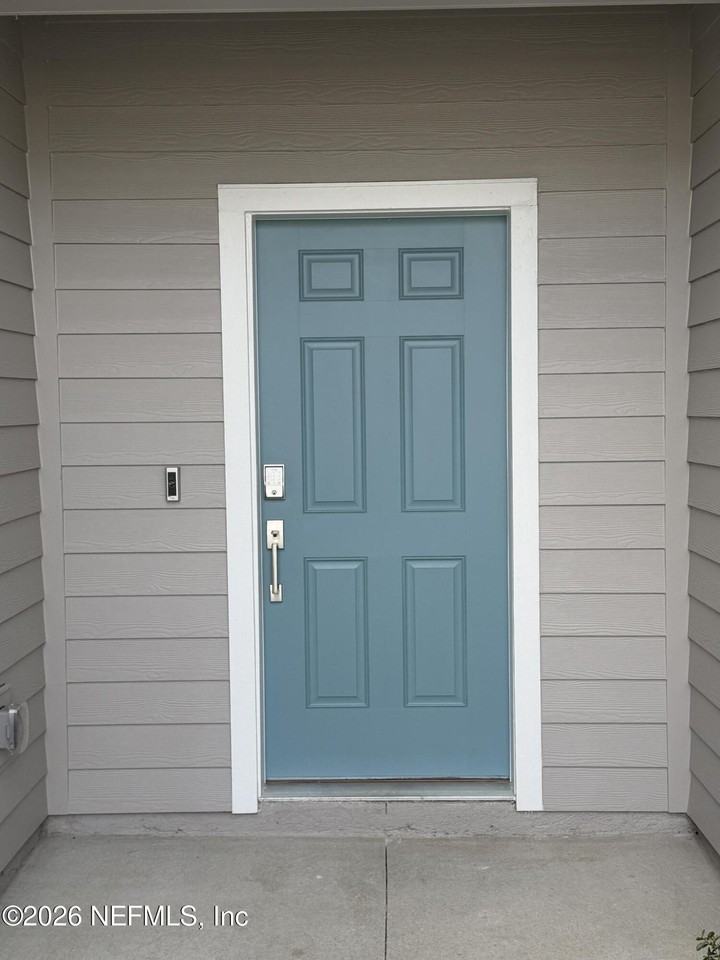 3978 Mid Century St - Photo 3 of 36