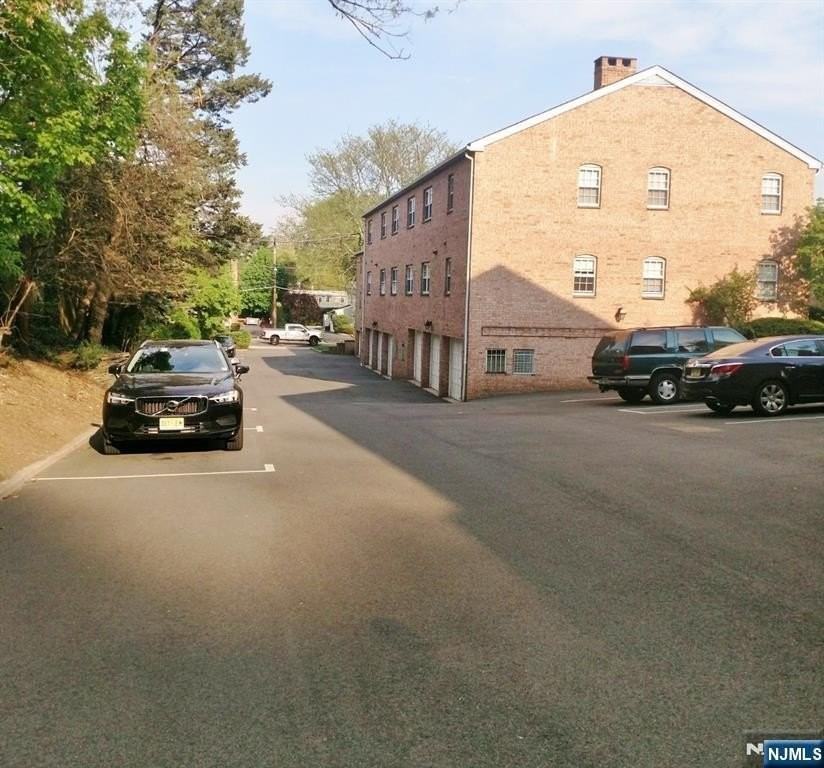 522 N Maple Avenue A 19 - Photo 3 of 16