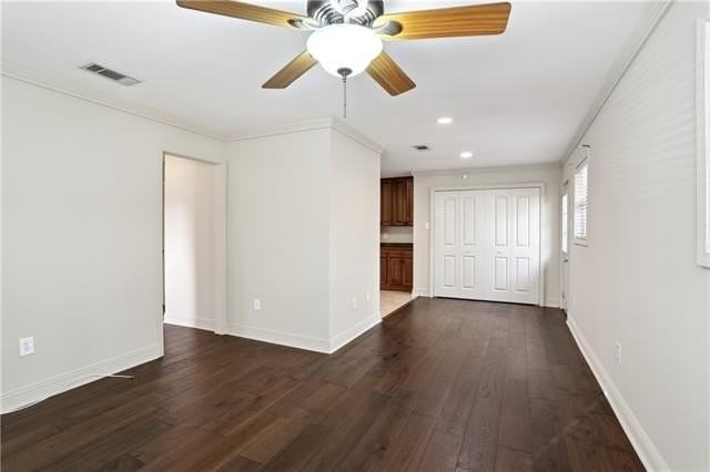 6870 Argonne Blvd - Photo 3 of 21