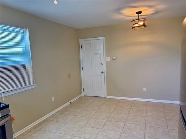 627 Jefferson Ave - Photo 6 of 15