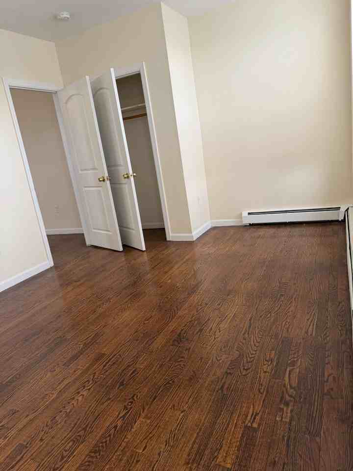 40 Mount Vernon Ave #3R - Photo 7 of 7