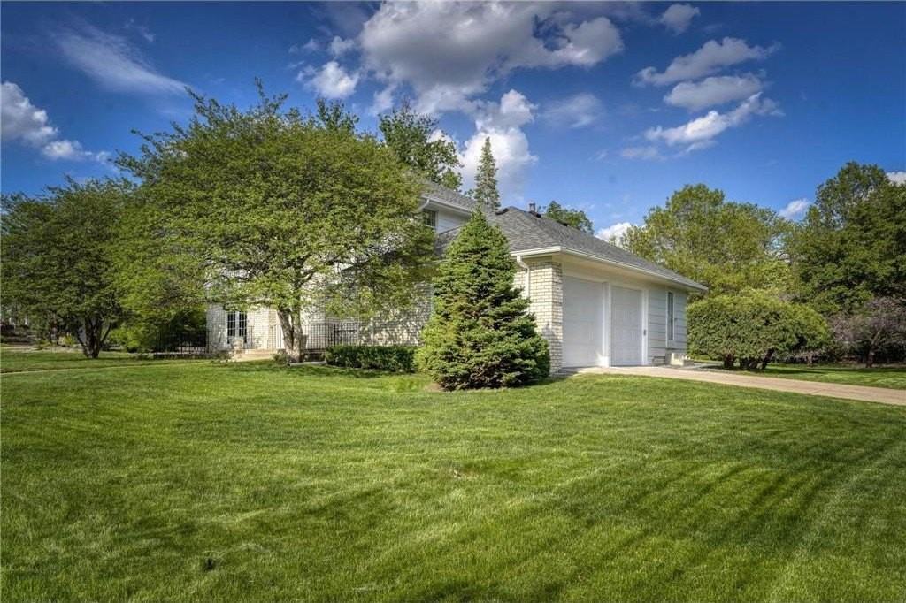 5721 Londonderry Rd - Photo 6 of 14