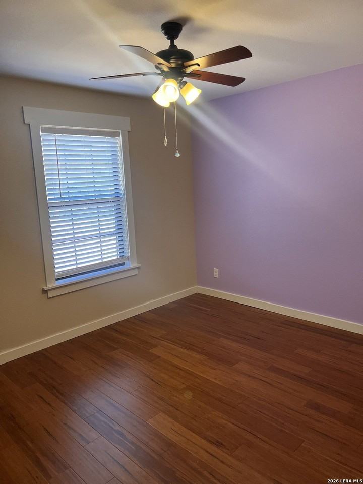 1005 Rockport Rd - Photo 7 of 9