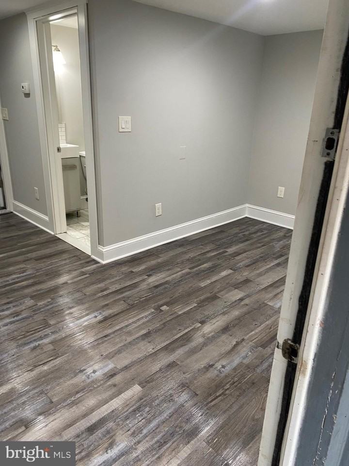 108 W Saratoga St Apt 1 - Photo 4 of 18