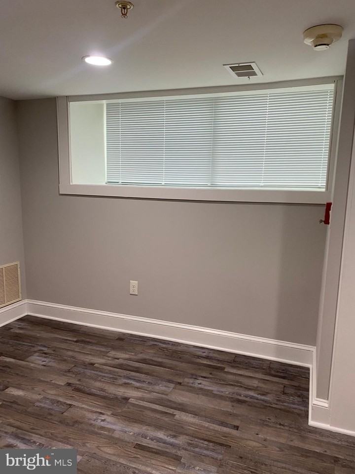 108 W Saratoga St Apt 1 - Photo 6 of 18