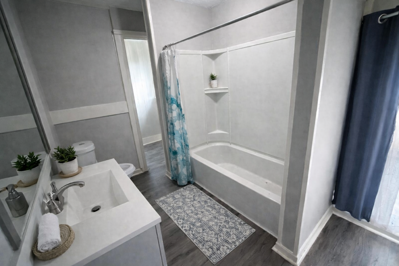 1157 Wilson St #2 - Photo 4 of 14