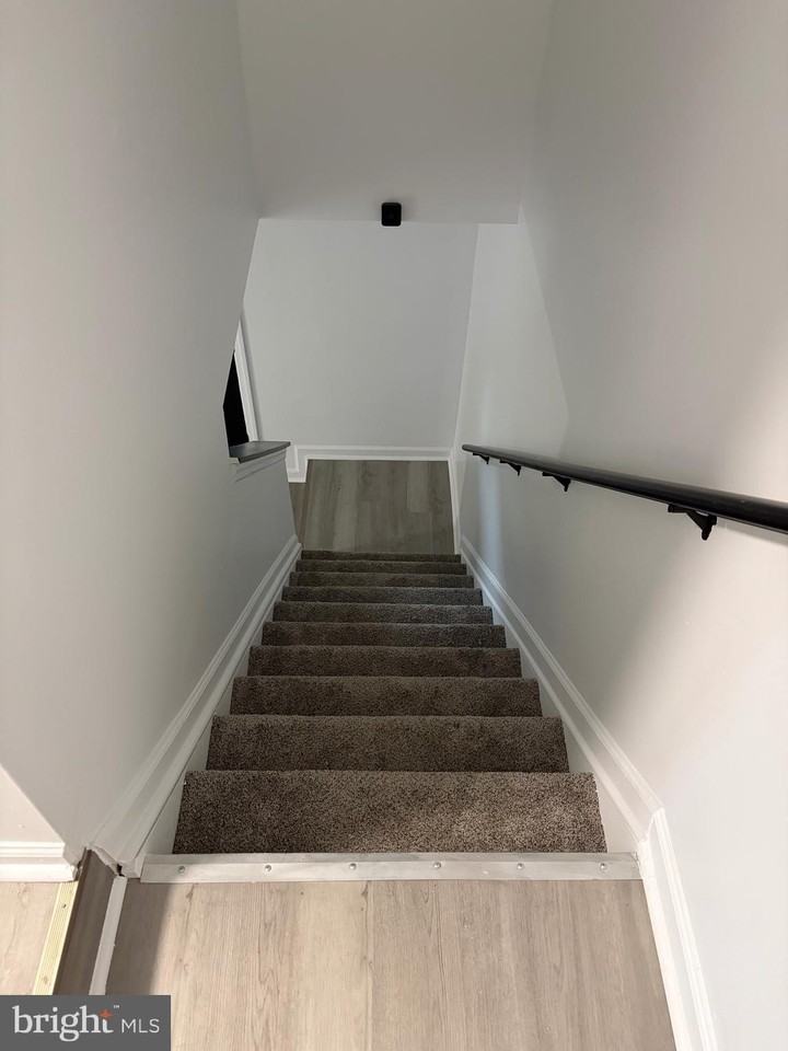 14 Lyric Ct - Photo 6 of 12