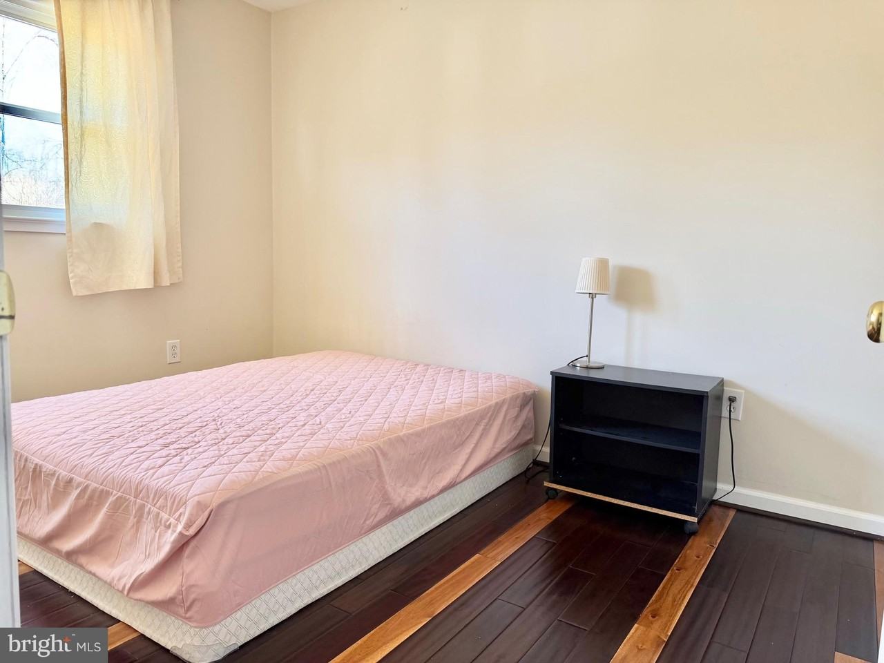 13612 Lindendale Rd - Photo 7 of 19