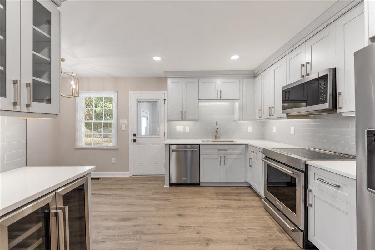 4706 Walden Ct #4706 - Photo 2 of 41