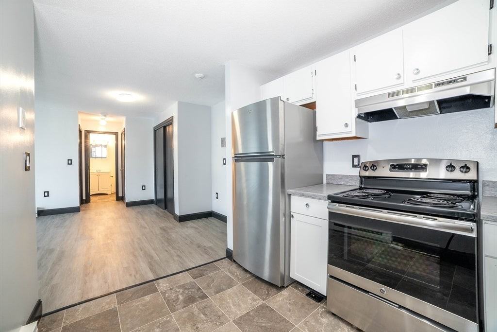 80 Stanton St - Photo 6 of 20