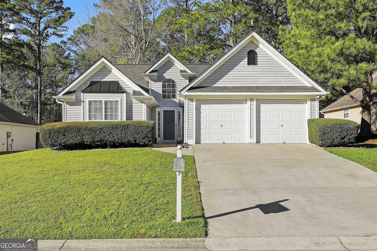 105 Chase Ct - Photo 2 of 36