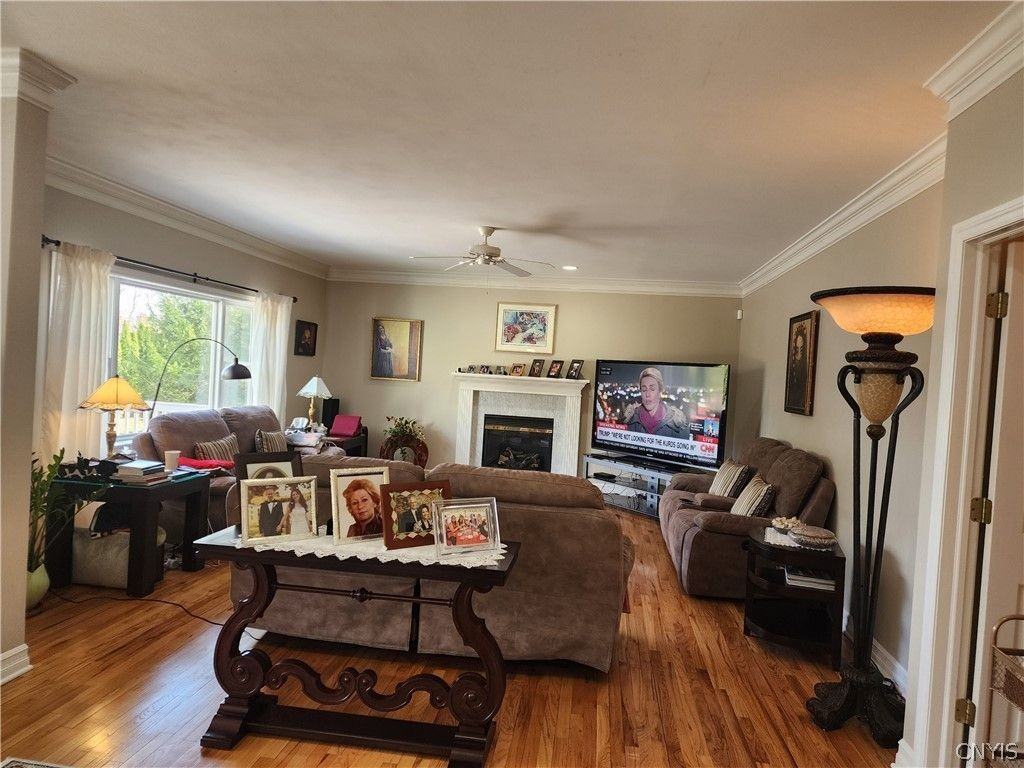 4560 Providence Rd - Photo 4 of 23