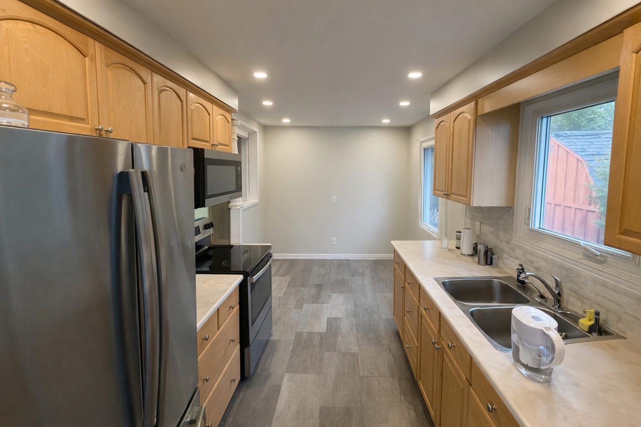 1068 Upper Sherman Ave #1 - Photo 5 of 11