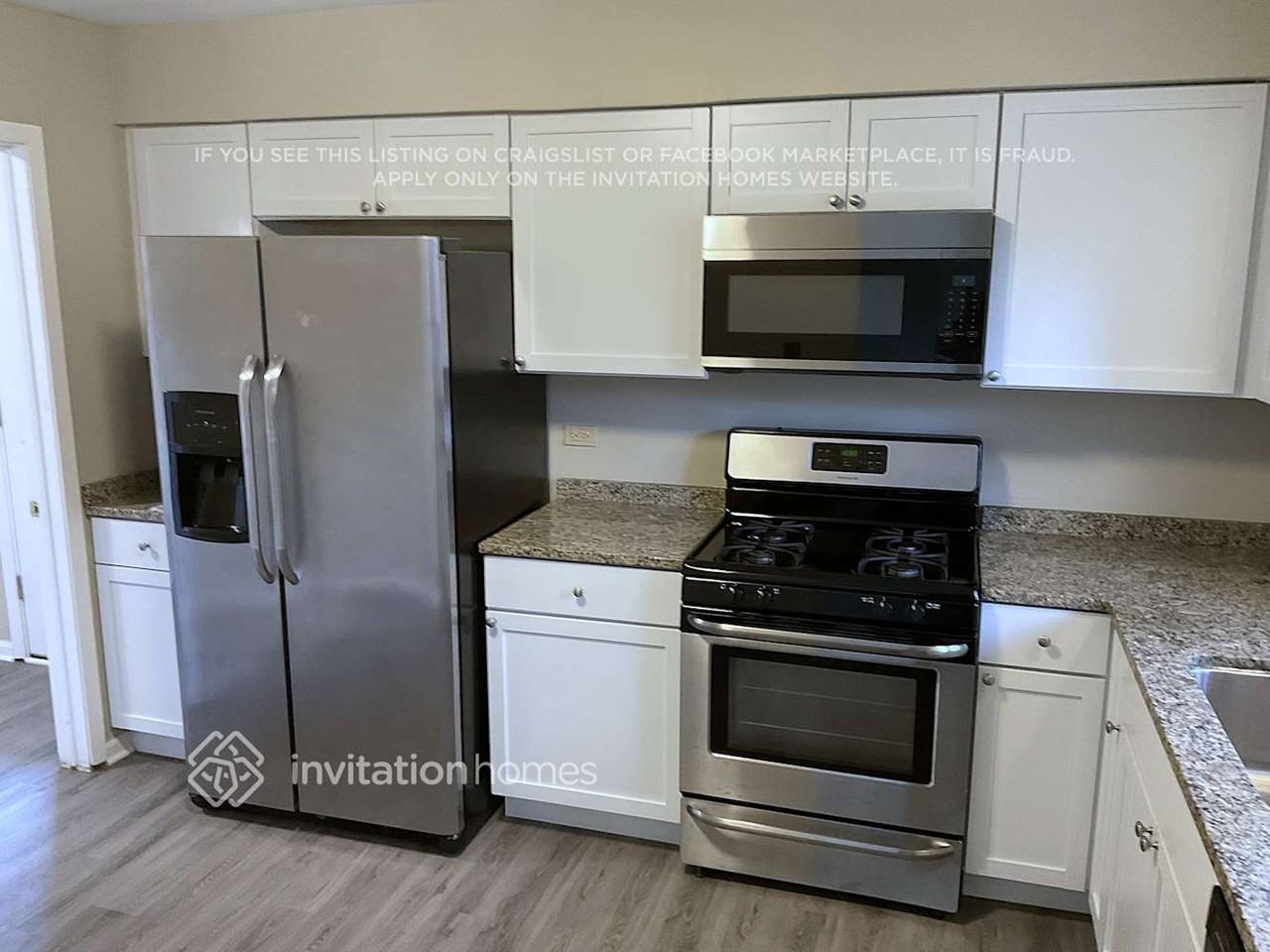 624 S Pierce Ave - Photo 3 of 12