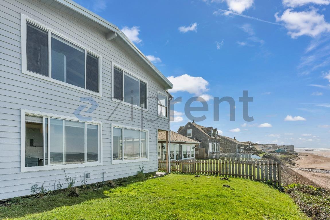 3549 Nw Jetty Ave - Photo 7 of 23