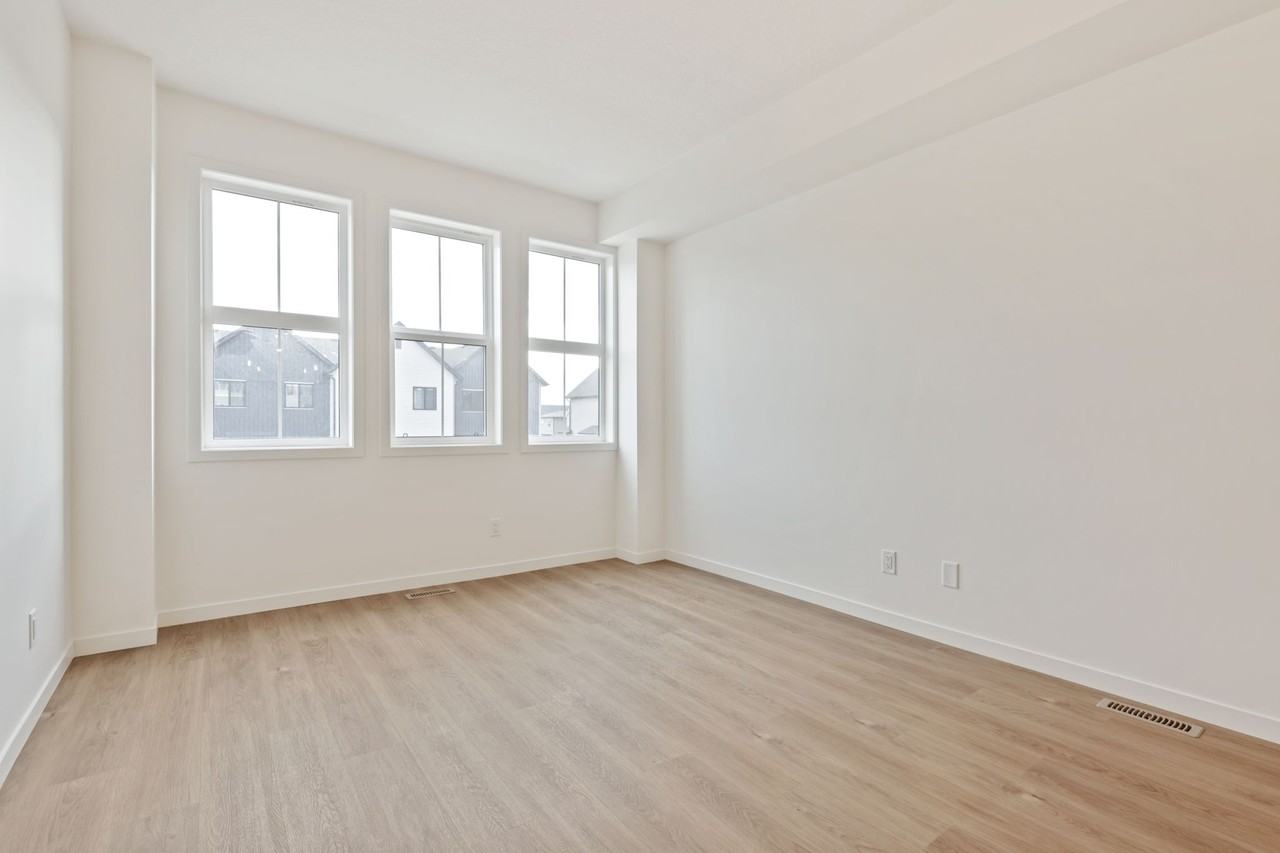 61 South Point Manor Sw - Photo 5 of 15