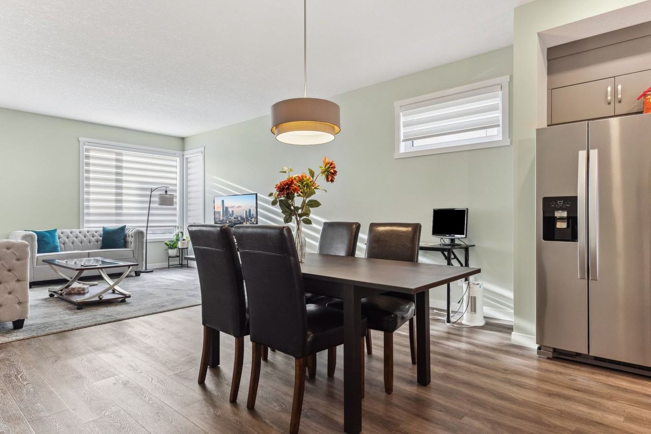 142 Shawnee Common SW, Calgary - Photo 5 of 17