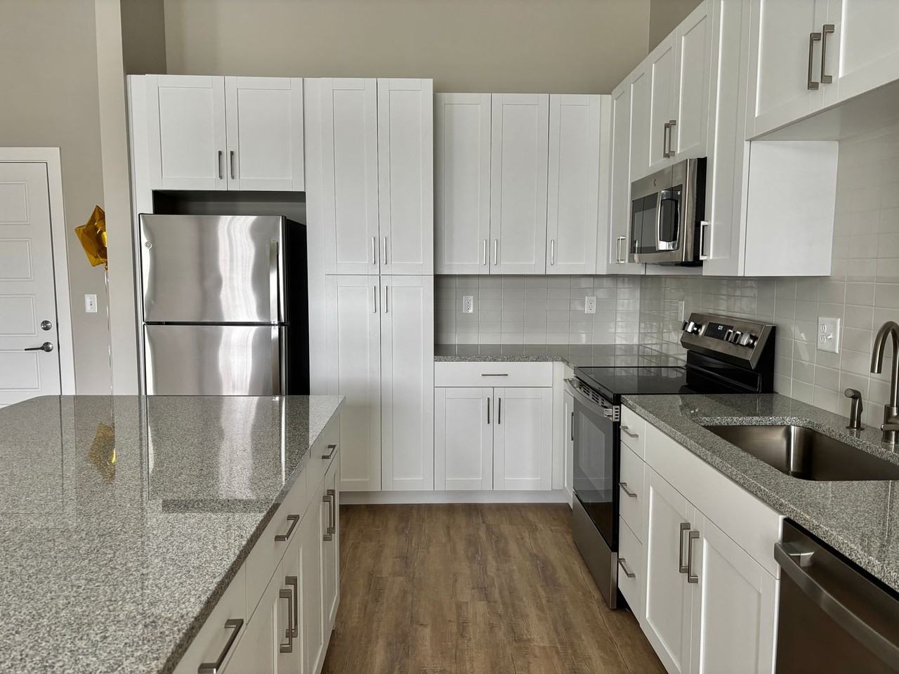 Mission Flats Apartments - Photo 4 of 50