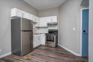 featured image of 300 Goldsboro St E