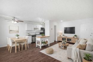 1847 Winona Blvd - Photo 1 of 1