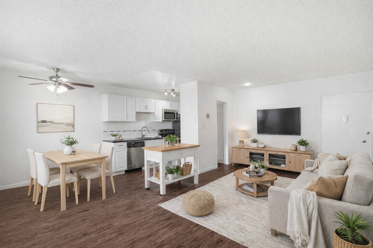 1847 Winona Blvd - Photo 6 of 50