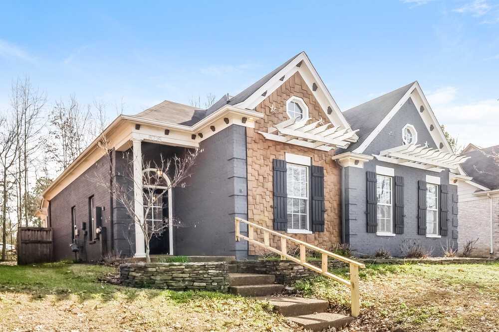 8715 Macon Rd - Photo 3 of 16