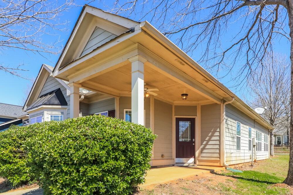 92 Majestic Dr - Photo 3 of 16