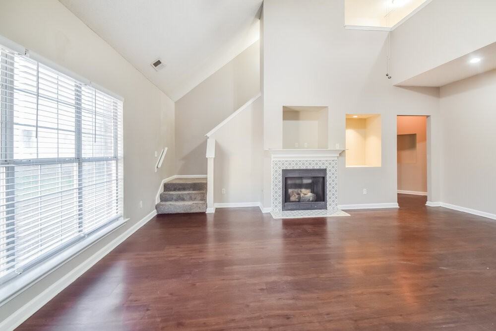 10222 Green Moss Dr N - Photo 6 of 17