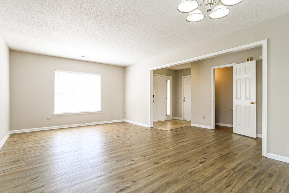 426 Havenbrook Way Nw - Photo 4 of 16