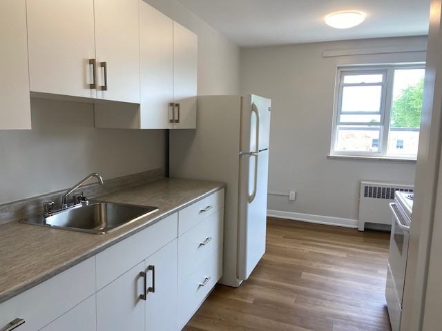 1236 Clarence Street #16 - Photo 4 of 8