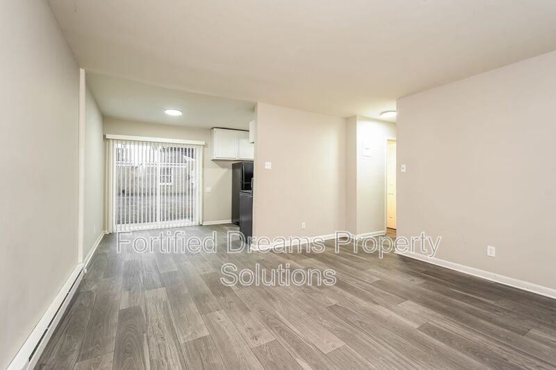 900 Lowdermilk St #900K - Photo 7 of 38