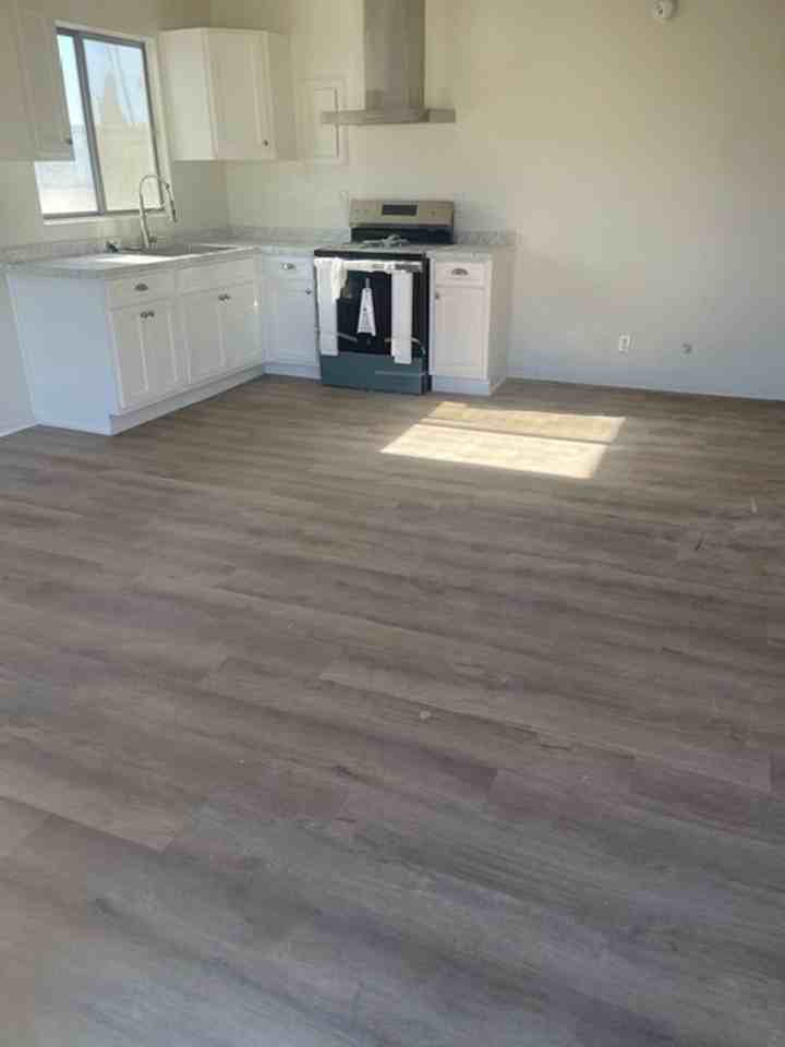 314 ST. ANDREWS - Photo 2 of 10