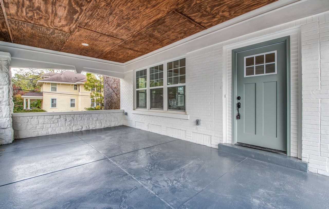 1781 Forest Ave - Photo 2 of 33