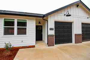 featured image of 5534 Skyline Rd S