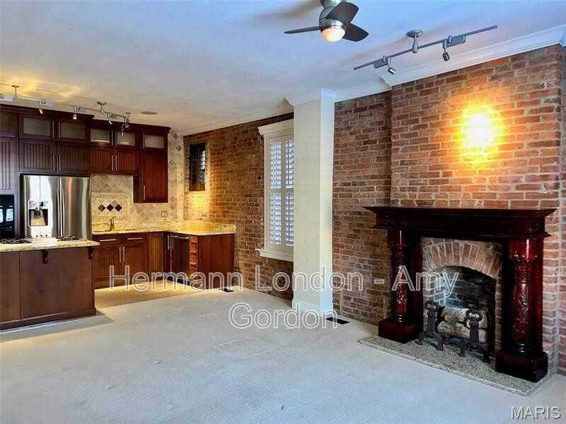 4738 Olive St #A - Photo 5 of 22