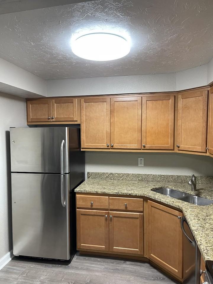 2630 Coconut Bay Lane - Photo 4 of 27