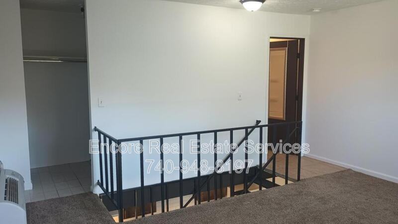 1119 Hollander St Apt C - Photo 4 of 8