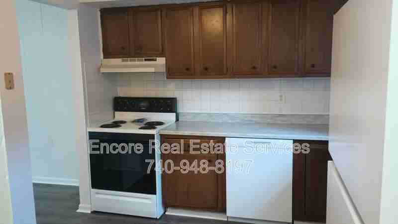 865 Beech Ct - Photo 2 of 13