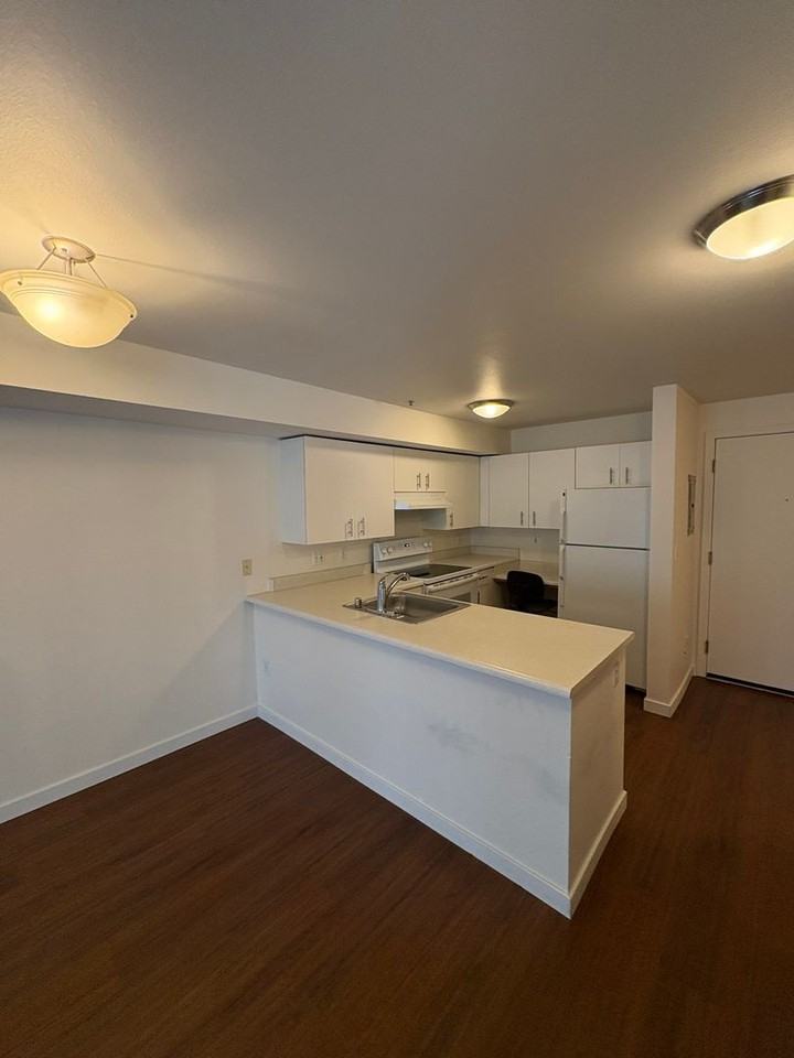 Alderview - 300 11th Ave - Photo 2 of 23