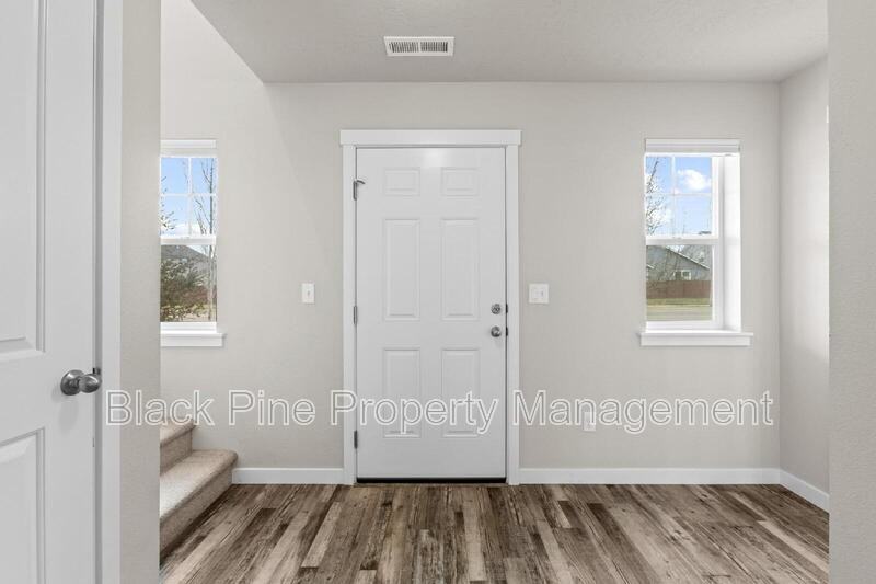 7684 S Sea Breeze Way - Photo 4 of 32