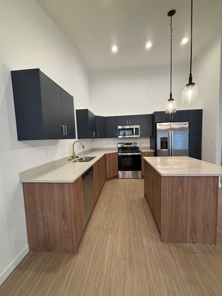 7273 30th St S - Photo 5 of 15