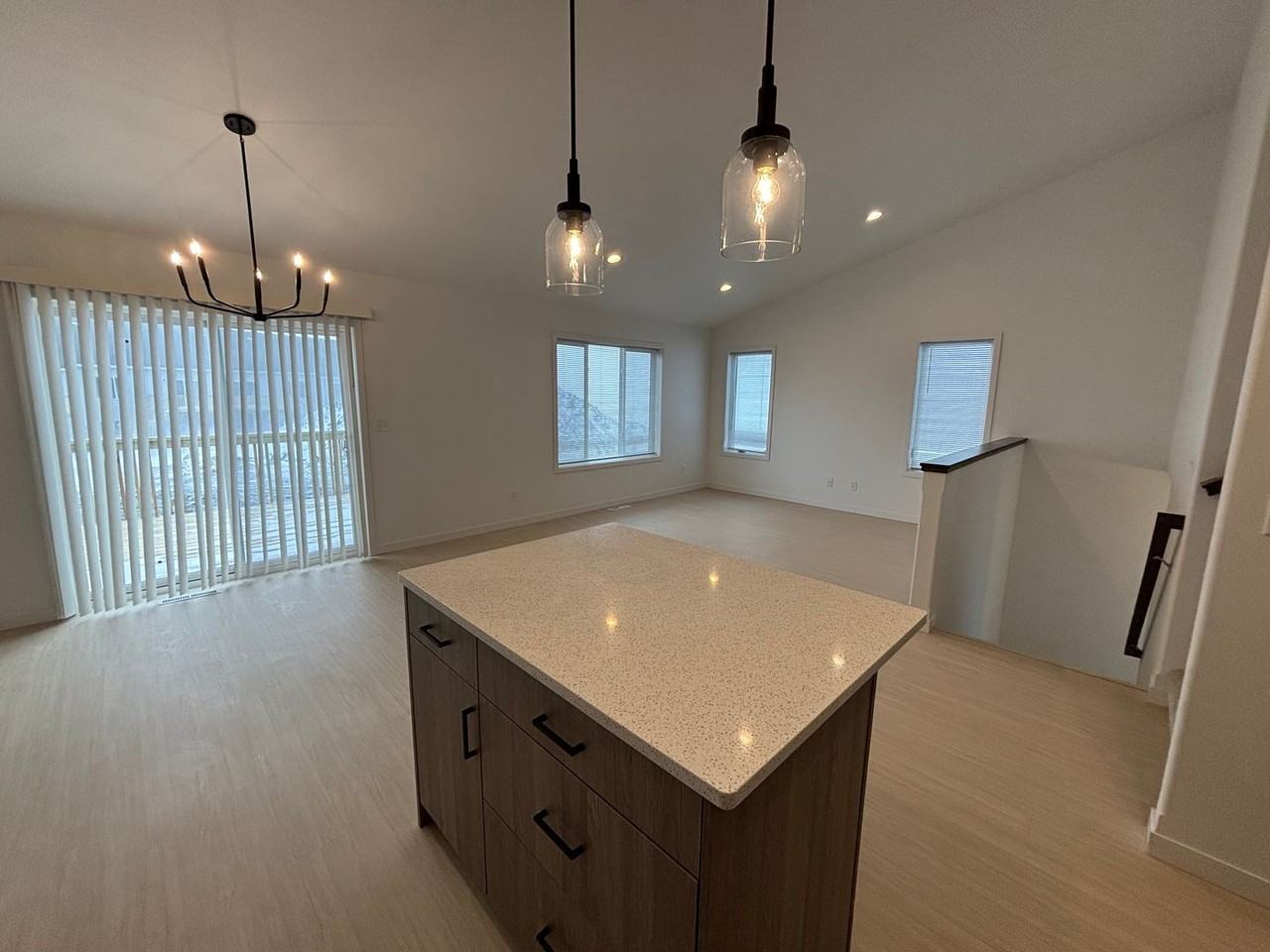 7283 30th St S - Photo 3 of 17