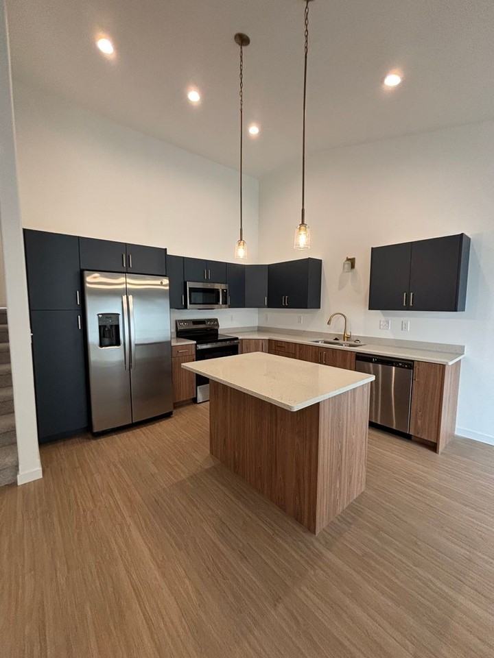 7287 30th St S - Photo 2 of 13