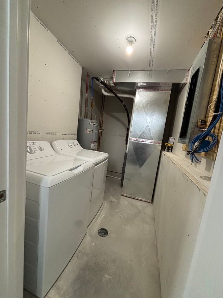 7295 30th St S - Photo 2 of 11