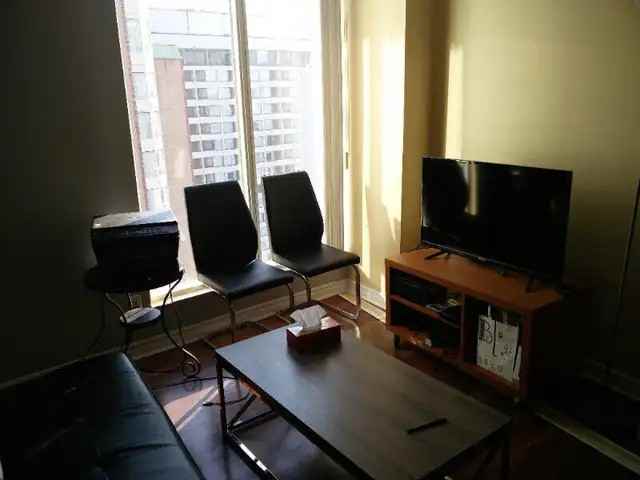 55 Centre Ave - Photo 3 of 7