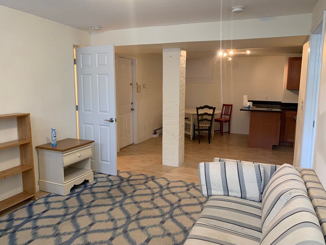 260 Dwight St #B - Photo 4 of 40