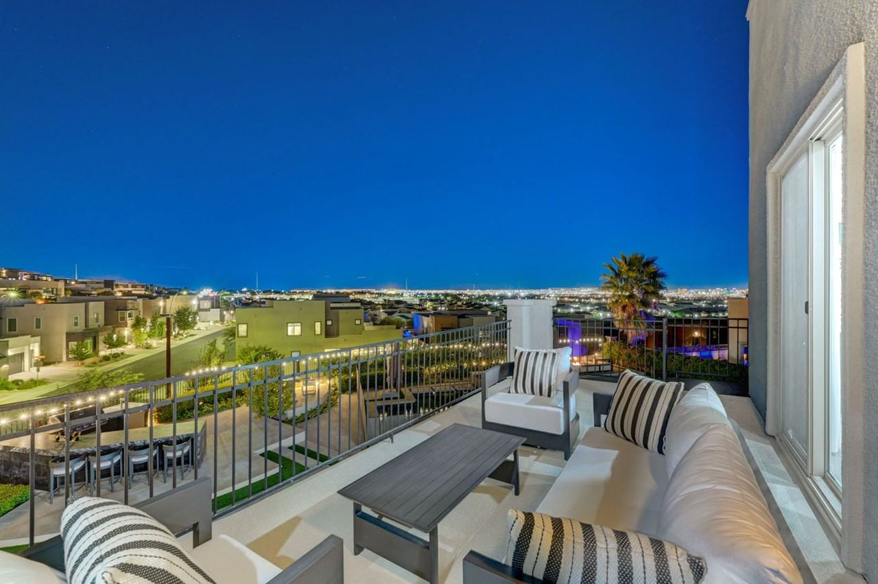 799 Glistening Light Ct - Photo 2 of 50